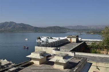 03 City-Palace,_Udaipur_DSC4310_b_H600